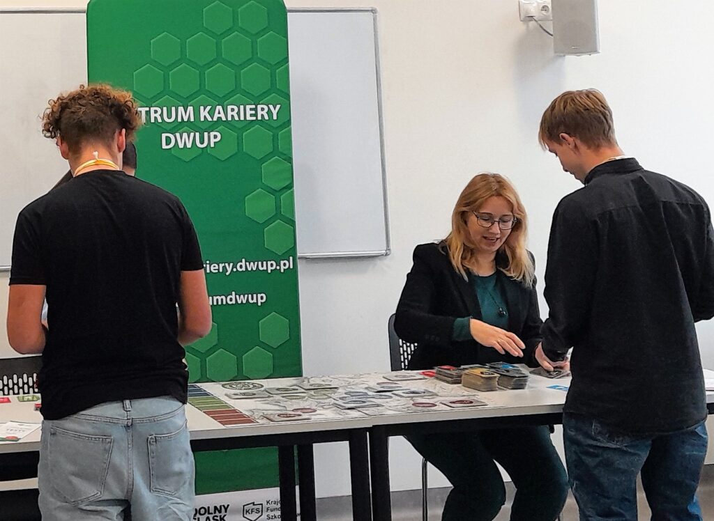 ZUS Uczestnicy Gry Dokonują Transakcji W Banku