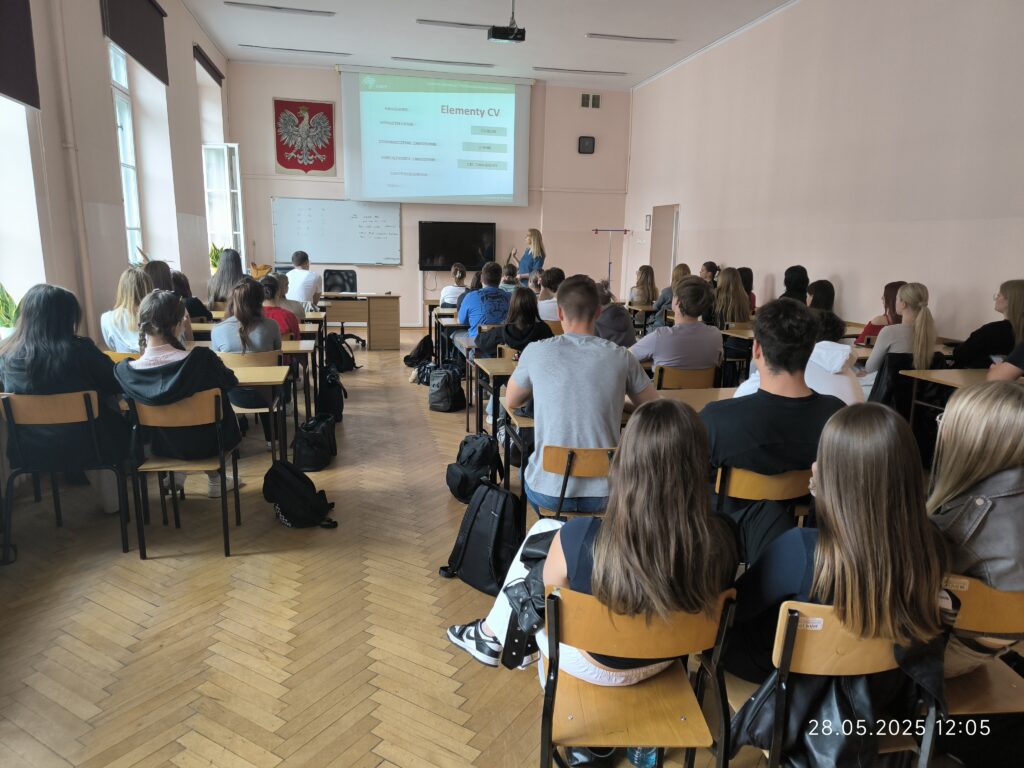 Uczniowie Słuchający Wykładu